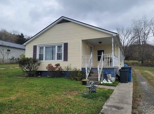 4528 Pine St, Ashland, KY 41102