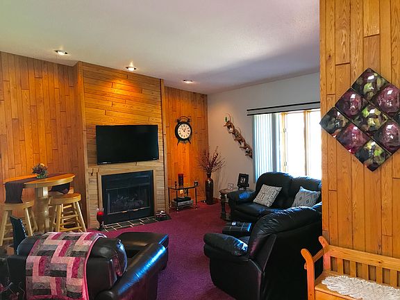 4th image of 1565 S Westwood Cir
