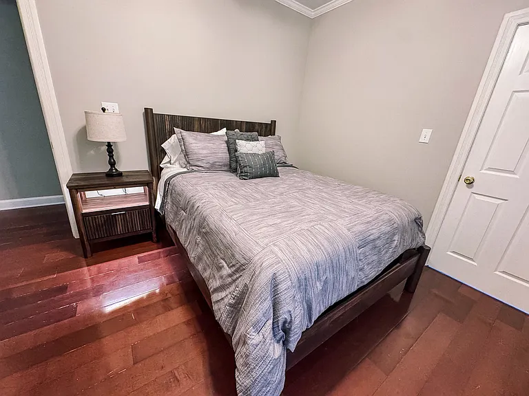 33 Johnston Rd — Photo 9