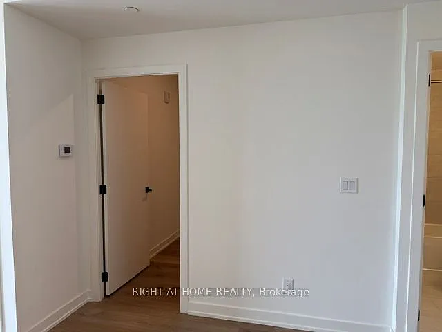 33 Erie Ave #811 — Photo 6