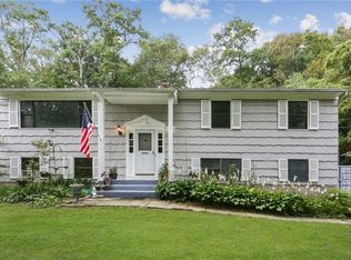 820 S Bedford Rd, Bedford, NY 10506