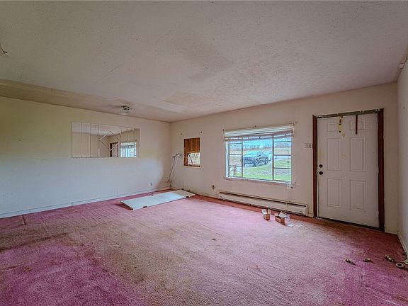 5th image of 5839 Shaker Rd