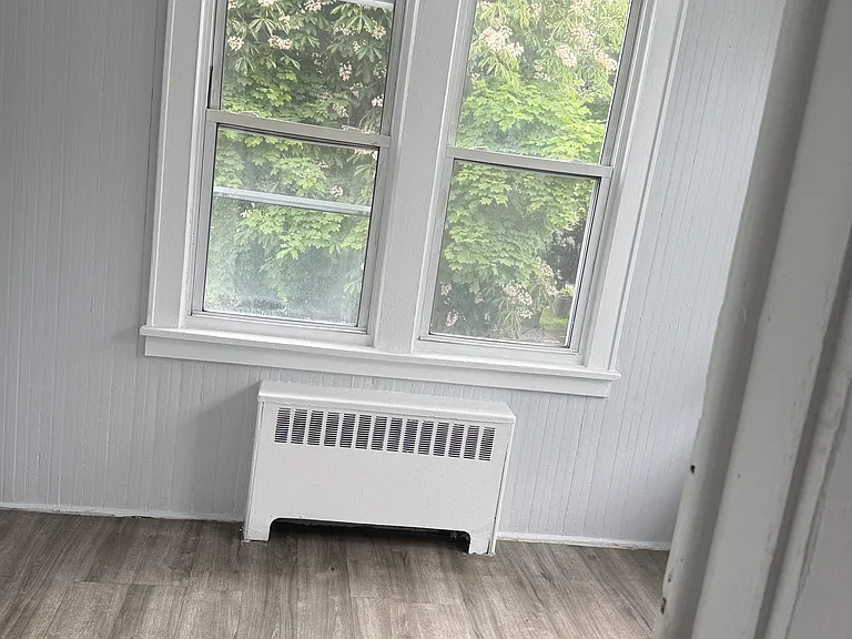 52 William St #3 — Photo 11