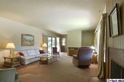 3rd image of 2351 Panorama Dr