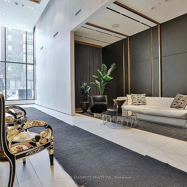 319 Jarvis (Prime Condos) — Photo 4