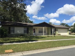 4017 Highgate Dr, Valrico, FL 33594