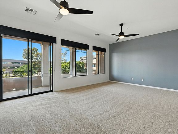 5th image of 2989 N 44th St Unit 3046
