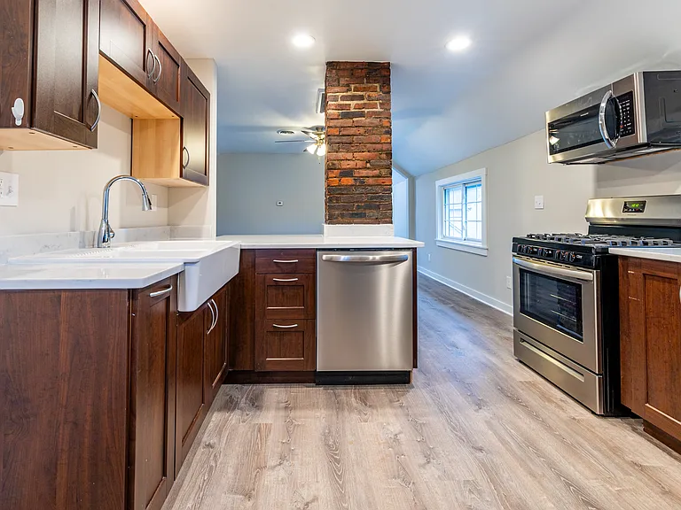 908 Fruit Ave #UP — Photo 20