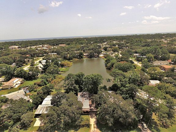 5th image of 648 Coral Cir