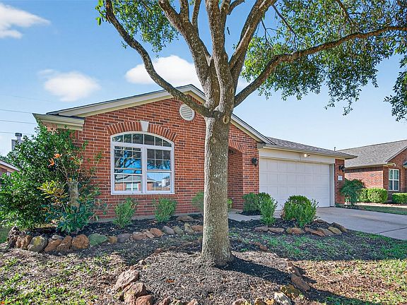 2nd image of 17707 Thicket Hollow Ln