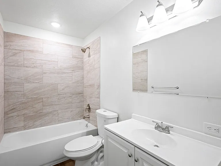 781 S 1800 W #2 — Photo 20