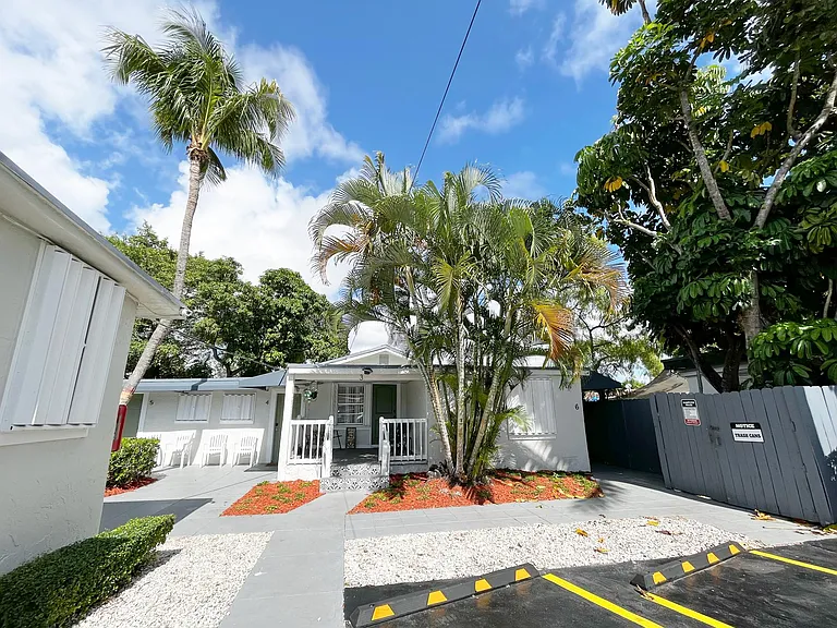 3147 SW 17th St #2 — Photo 33