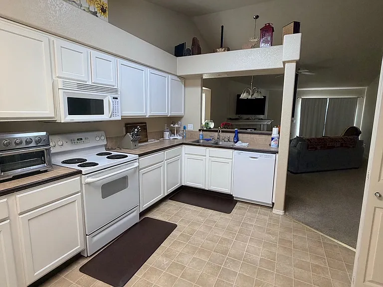 8528 Jacks Fork Dr — Photo 7