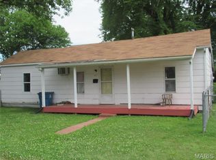 205 Helen Ave, Chaffee, MO 63740