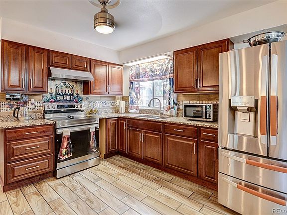 5th image of 13142 E Louisiana Avenue