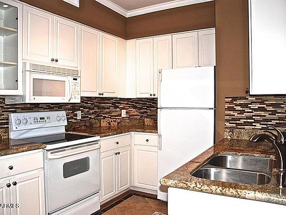 2nd image of 1701 E Colter St Unit 474