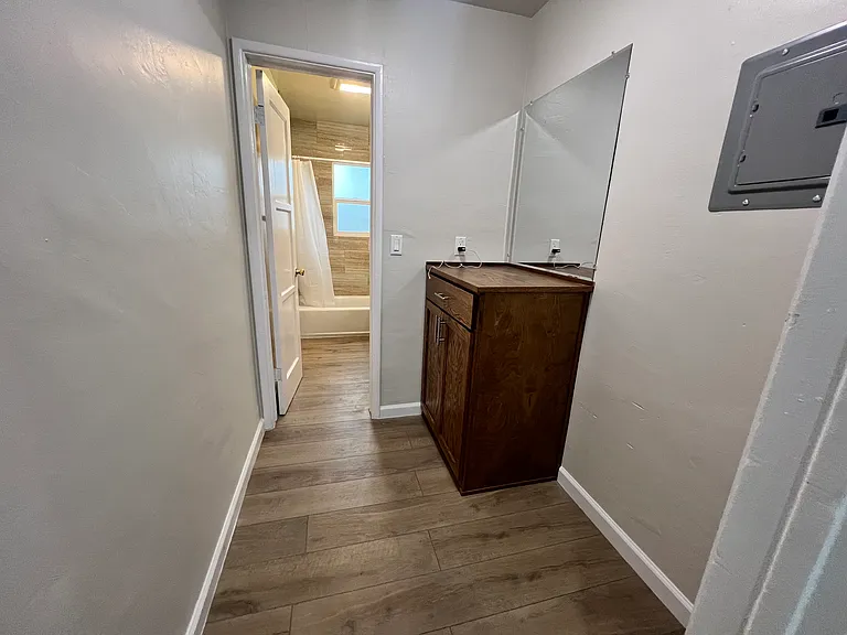 923 Linden Ave #21 — Photo 4