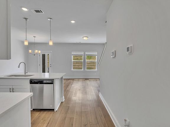 5th image of 4689 Ridge Bend Dr