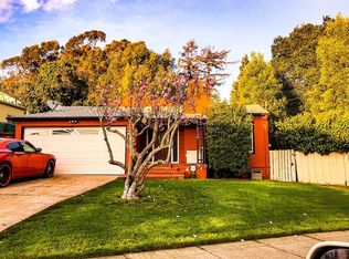 2718 Logan St, Oakland, CA 94601