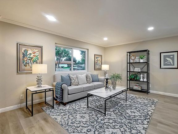 5th image of 7087 Santa Teresa Blvd