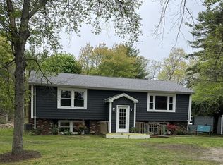 140 Cedar St, Rehoboth, MA 02769