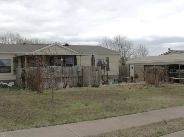 2340 John Montgomery Cir, Pea Ridge, AR 72751