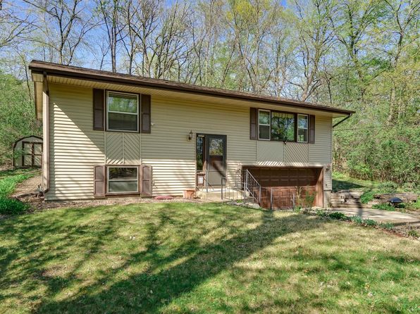 12410 24th Ave N, Plymouth, MN 55441