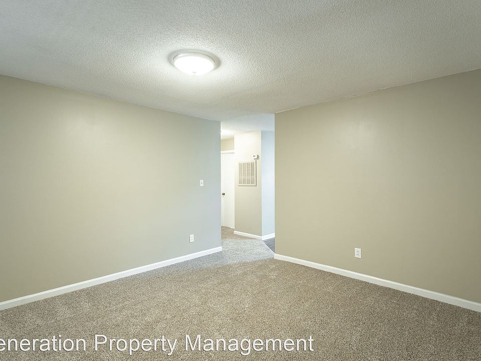 1st image of 3744 Keri Ln NE APT 16