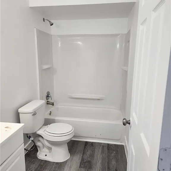 2670 Broadway #6 — Photo 8
