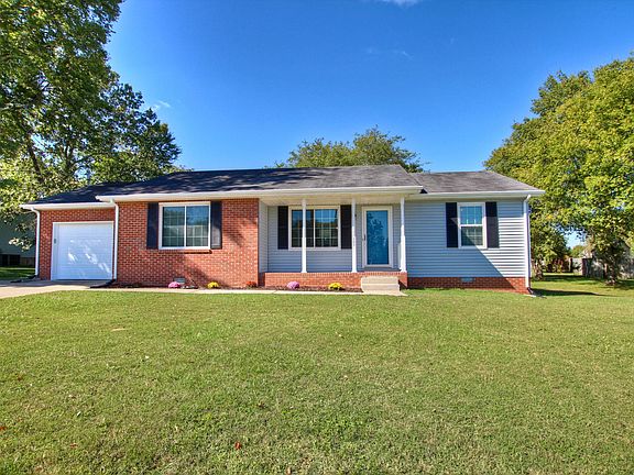 2nd image of 502 Derby Pl