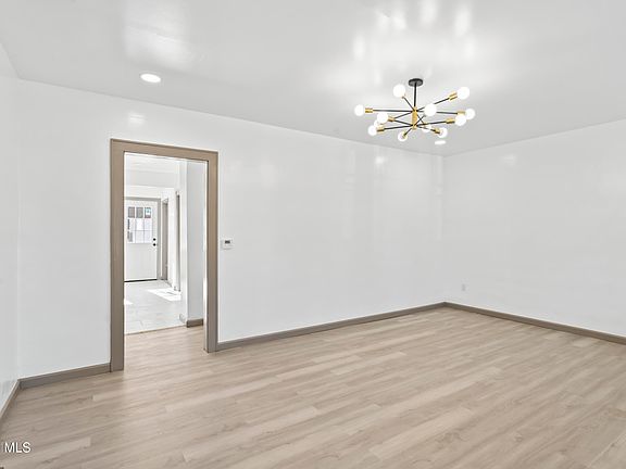 3rd image of 168 Southern Boulevard