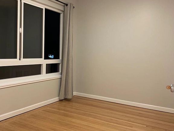 4th image of 27 Pasadena St