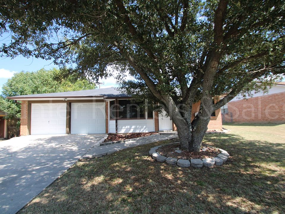 1st image of 108 W Hogan Dr