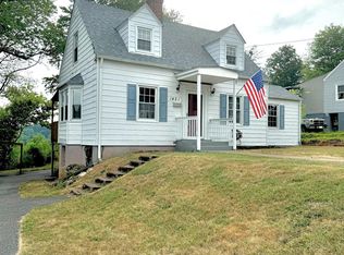 1421 Broad St, Altavista, VA 24517