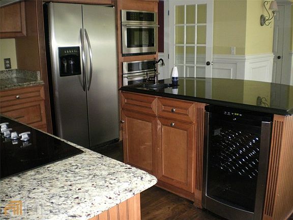 4th image of 102 Ramblewood Dr