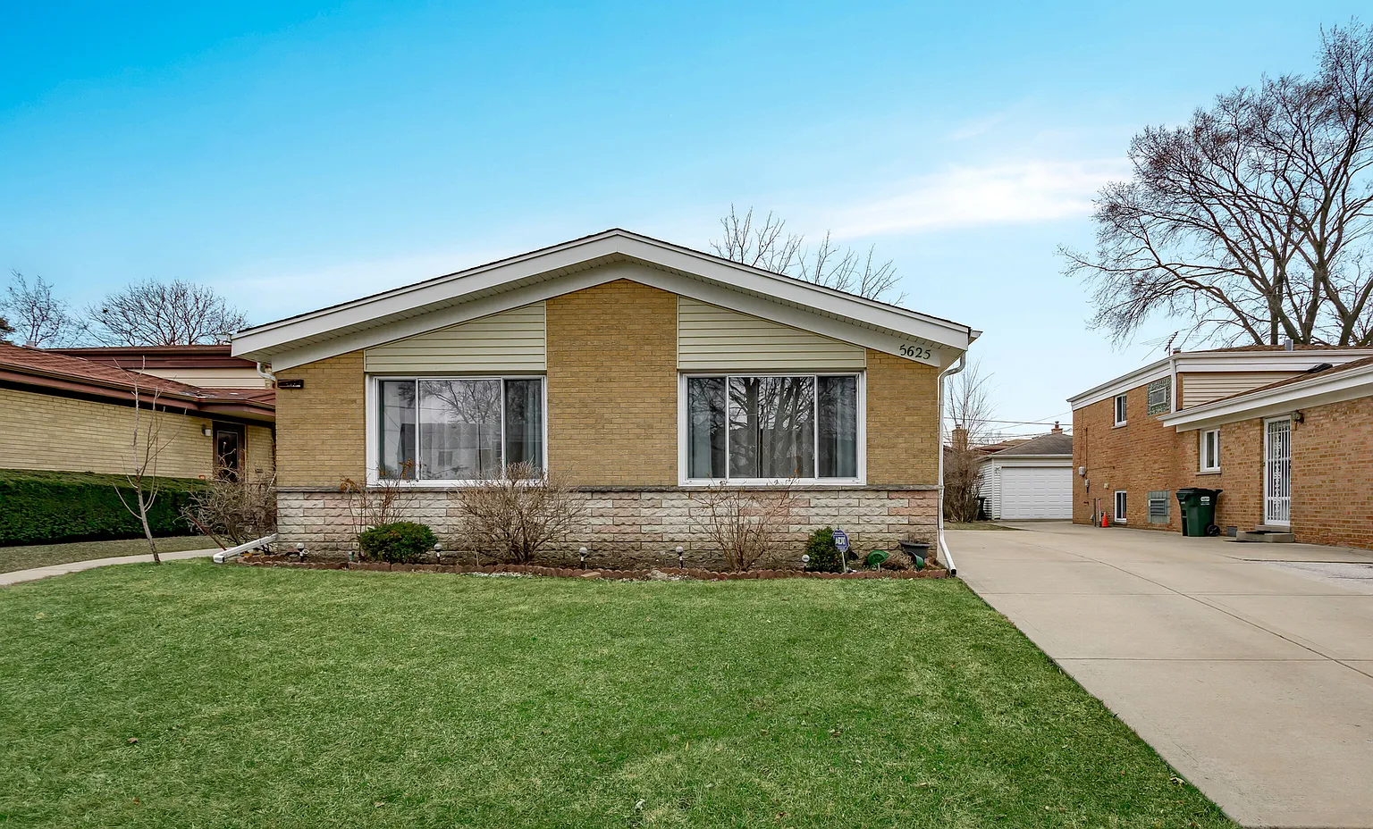 5625 Theobald Rd photo 1