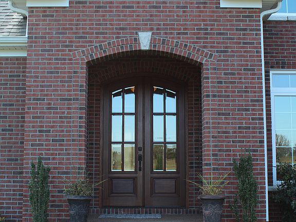 3rd image of 5605 Essex Dr