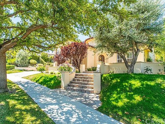 3rd image of 26469 Black Oak Dr