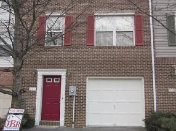 111 Ridge Ct, Winchester, VA 22603