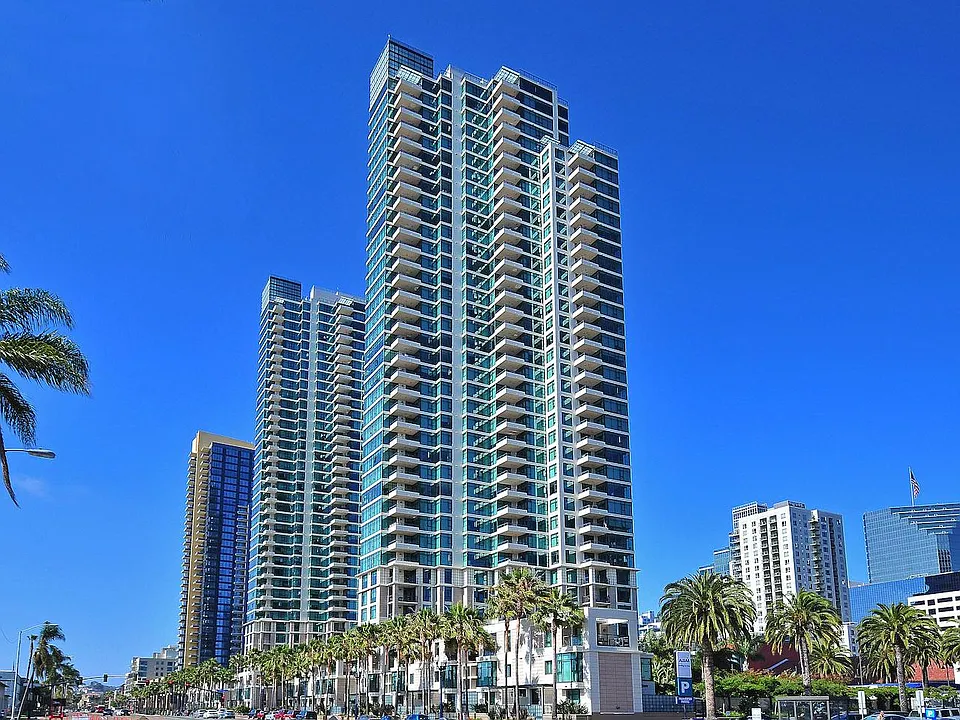 1205 Pacific Hwy