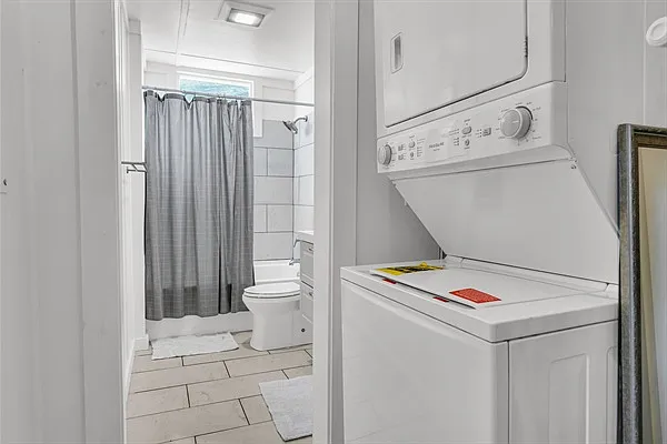 1 bed, $1,600 — Photo 3