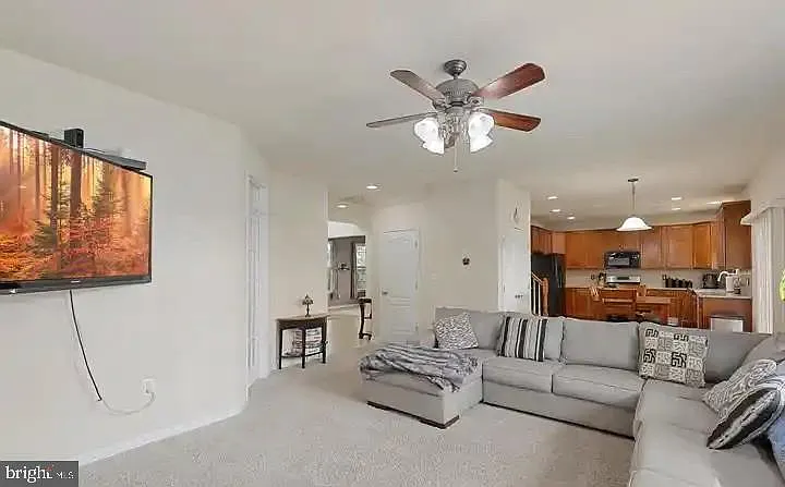 10 Manorwood Dr — Photo 7