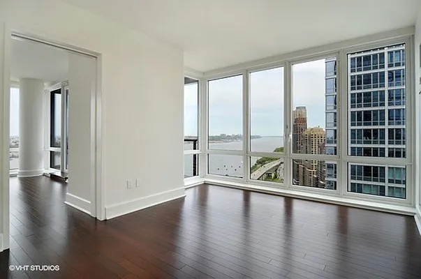 Rented by Manhattan Miami Real Estate | media 24