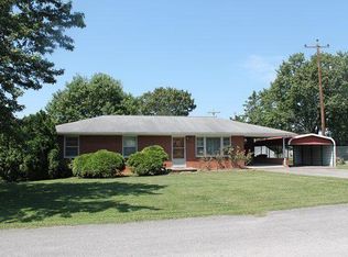 511 Henderson Dr, Hopkinsville, KY 42240