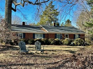 5902 Inman Rd, Greensboro, NC 27410