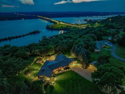 1019 Crest View Dr, Hudson, WI, 54016