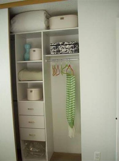 Built-In Shelving