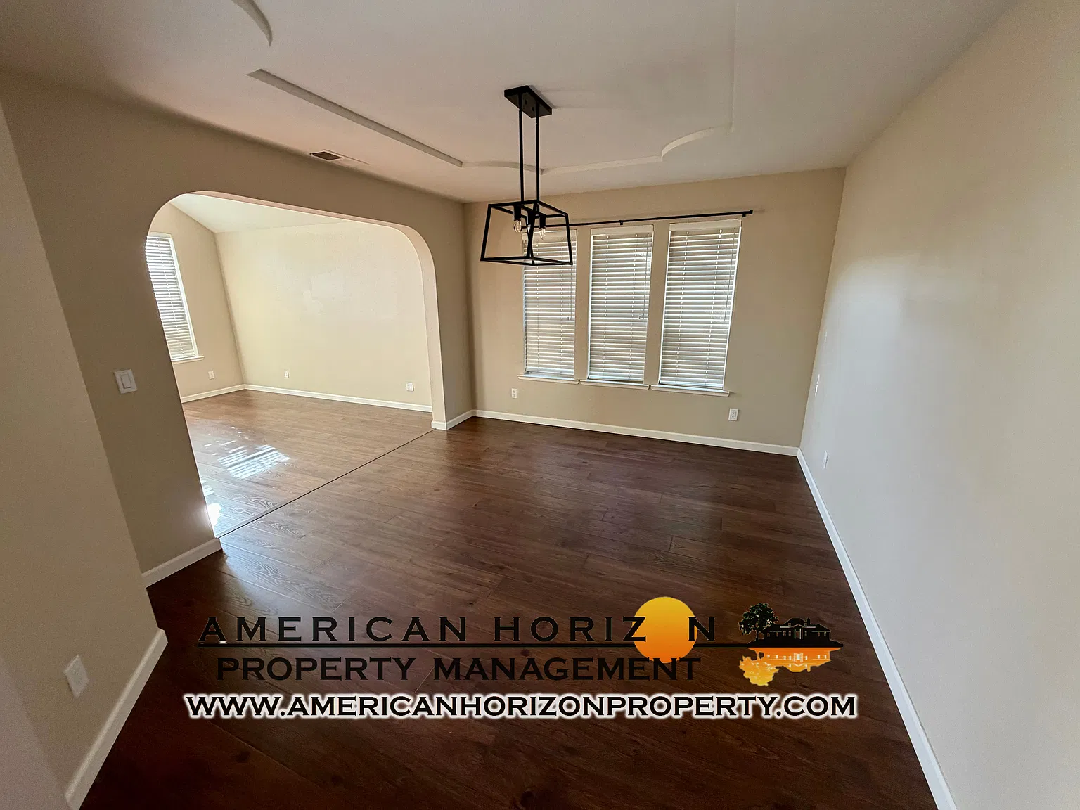 4 bed, 3123 sqft, $3,950 — Photo 3