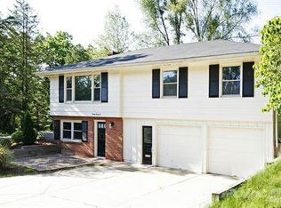 2036 W Kilgore Rd, Kalamazoo, MI 49008