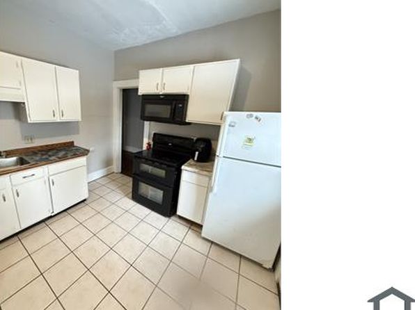 3239 Lake Ave #2
